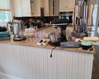 Counter top appliances all can go