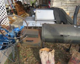 Gas and Wook Barbeque