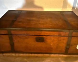 This case is full of charm.  There is another picture elsewhere in the collection that includes an open view of this.  Can you find it?