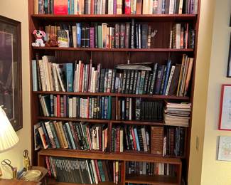 There are still more books to look through in this bookcase.