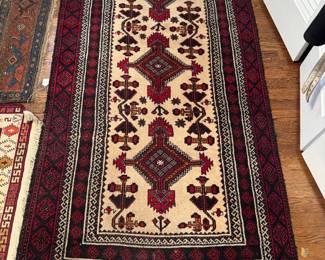 Hand-knotted Balouchi Wool Rug (77"L x 40"W)