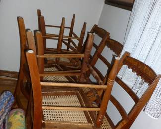 Set of chairs