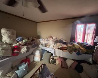 Linens linens linens.