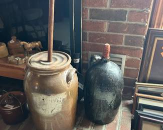 Pottery.  Authentic and vintage.