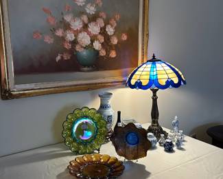 Stunning oil painting; tiffany style lamp, Carnival and blue/white.
