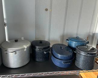 Enamel pots; aluminum pots.