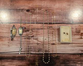 Jewelry and vintage jewelry, including select pieces of 14k gold and sterling silver