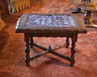 Vintage display table with Native American arrowheads circa early 1900s