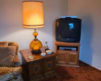 Gorgeous EF & EF Hollywood Recency lamps with original barrel shades