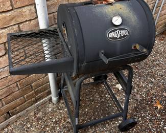 Small Kingsford Charcoal Grill  Not rusted though  