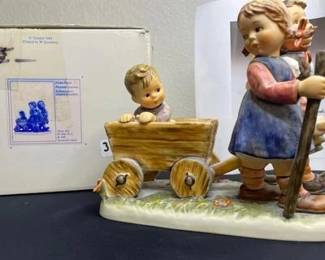 Pleasant Journey Hummels

https://ctbids.com/estate-sale/42170/item/4830347/Pleasant-Journey-Hummels
