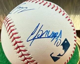 Autographed Nicky Pelmonico ș Yoan Moncada 2018 Baseball

https://ctbids.com/estate-sale/42170/item/4862261/Autographed-Nicky-Pelmonico-Yoan-Moncada-2018-Baseball

