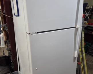 GE fridge