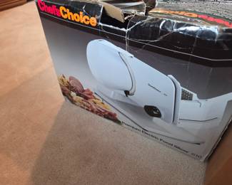 Electric meat/food slicer