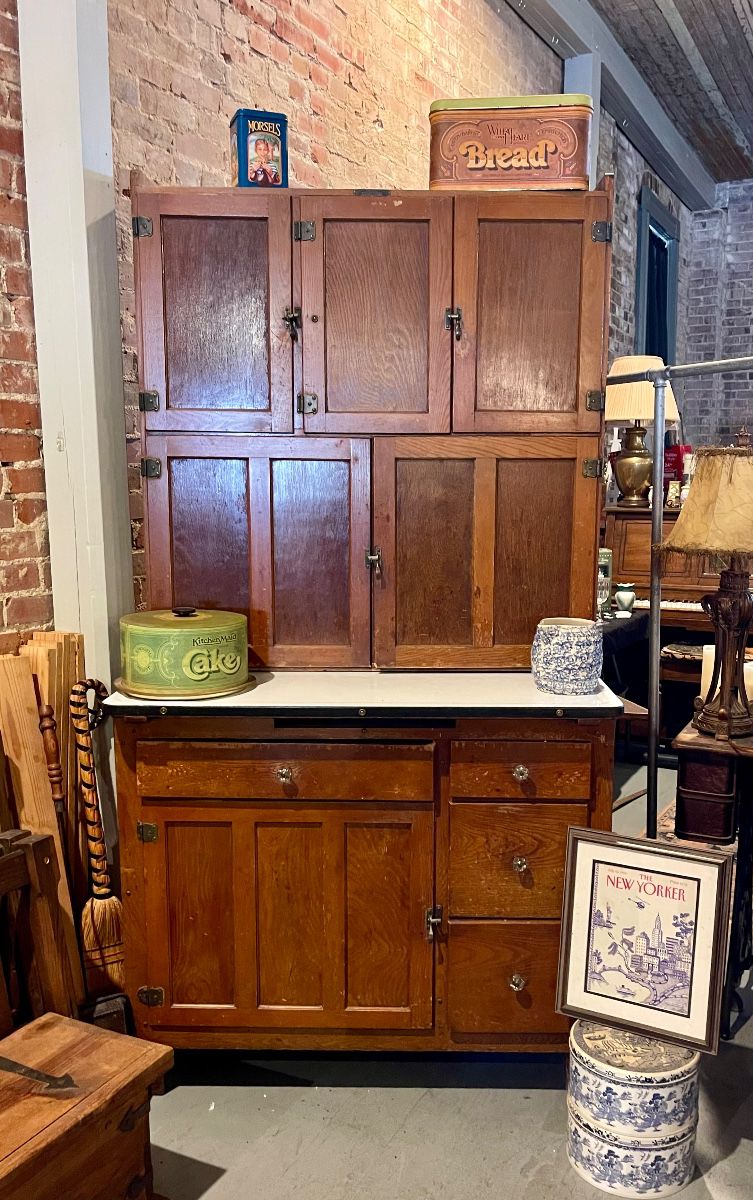 ANTIQUE HOOSIER STYLE KITCHEN CABINET WITH ENAMELWARE TOP