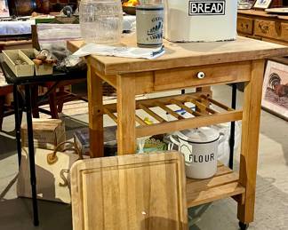 WOOD KITCHEN ROLLING CART, ENAMEL BREAD BOX, CROCK, GLASS PEANUT JAR, WOOD CUTTING BOARD