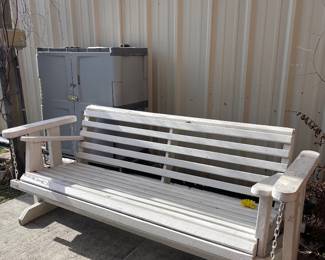 PORCH GLIDER SWING