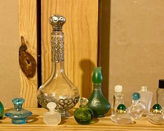 VINTAGE PERFUME BOTTLES