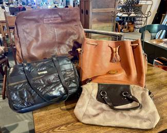 VINTAGE PURSES-LEATHER FOSSIL, DOONEY & BURKE