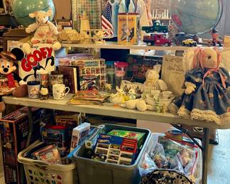 VINTAGE GLOBES, TOYS