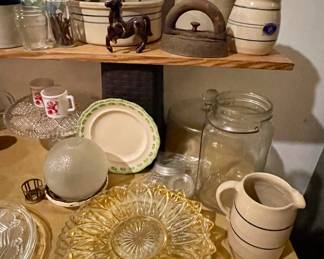 VINTAGE CROCK PITCHER, VINTAGE PETAL PLATE