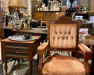 ANTIQUE UPHOLSTERED CHAIR, ACCENT CHAIRS