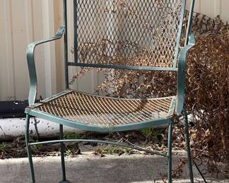 VINTAGE METAL PATIO CHAIR