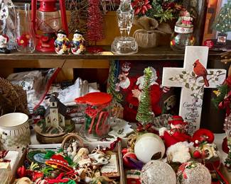 CHRISTMAS DECOR, CHRISTMAS ORNAMENTS
