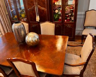 The table is 46 inches wide by 72 inches long with two 20 inch additional leaf extensions. This table expands to create 9 1/2 feet of elegant dining area.