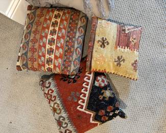 Turkish Kilimanjaro design throw pillows