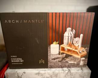 Arch / Mantle Cocktail Shaker Set - $10