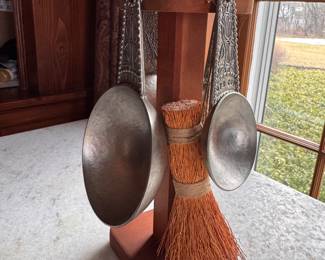 Antique Pewter Measures Cups Set. 