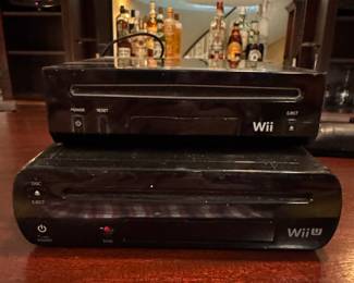 Wii. Photo 2 of 3. 