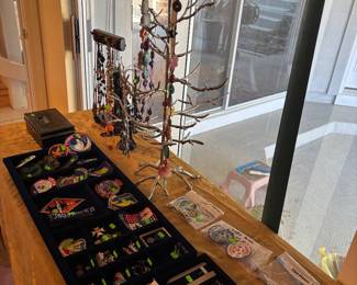 Vintage costume, jewelry and military patches and medals 