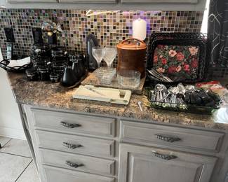 Kitchen is absolutely packed! You need it we got it