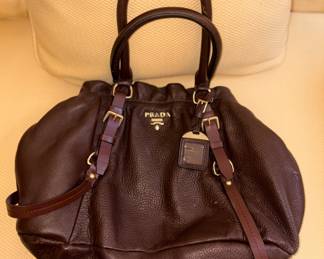 Prada faux