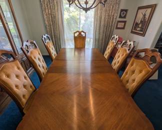 Gorgeous vintage dining room table, chairs, and matching China cabinet with lights 