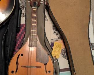 Vintage flat-back mandolin
