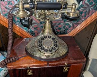 Vintage style phone