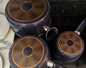 C128 - $45. T-Fal Set in very good condition!