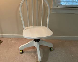 C151 - $40. Swivel Rolling Wood Office Chair. Measures 18" wide x 17" deep x 36" tall. Floor to seat is 17"