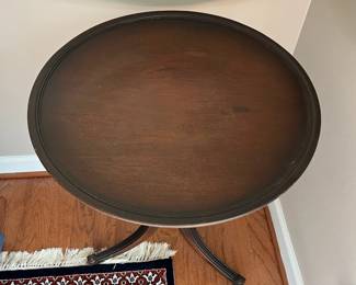 C28 - $75. PAIR of round side tables. Measures 22" x 27" tall. Tops of both show a little wear, minor water ring etc. Still look great!