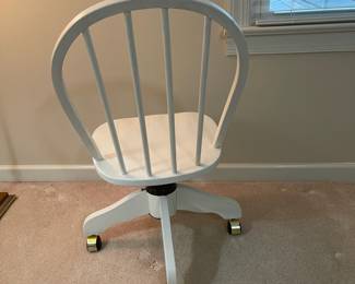 C151 - $40. Swivel Rolling Wood Office Chair. Measures 18" wide x 17" deep x 36" tall. Floor to seat is 17"
