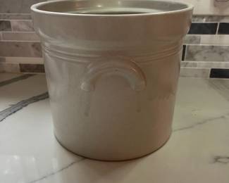 C131 - $25. Pfaltzgraff #4 Crock. No lid - great utensil holder. 