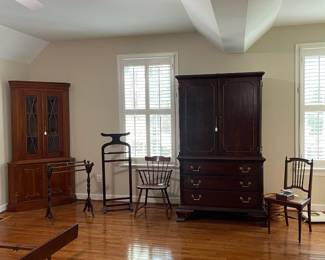 UPDATED PHOTOS FOR WHAT'S AVAILABLE SUNDAY! 50% OFF.