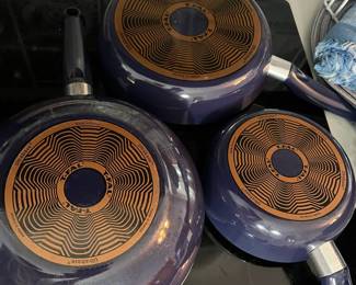 C128 - $45. T-Fal Set in very good condition!