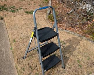 C171 - $25. Rubbermaid 3 Step Folding Stool. Model RM-3W. 