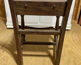 C86 - $175. Table Collapsed Measures 40" x 25" x 30" tall. Open it measures 40" x 45" x 30". Includes 6 Chairs. Enamel Coated Table Top with wood base. 6 chairs. Some rust spots & scratches but overall very good condition. Base has a sticker from Cochrane Furniture Co. Lincolnton, NC. Includes 6 Wooden Chairs. 