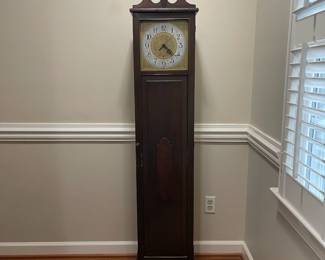 C121 - $75. Sessions Clock. Electric Westminster Chime. #326. Measures 13.75" wide x 9" deep x 67" tall. Battery operated. 