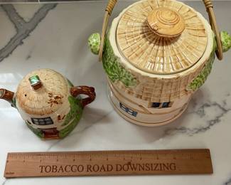 C132 - $20 Set. Made in Japan. Very good vintage condition. 